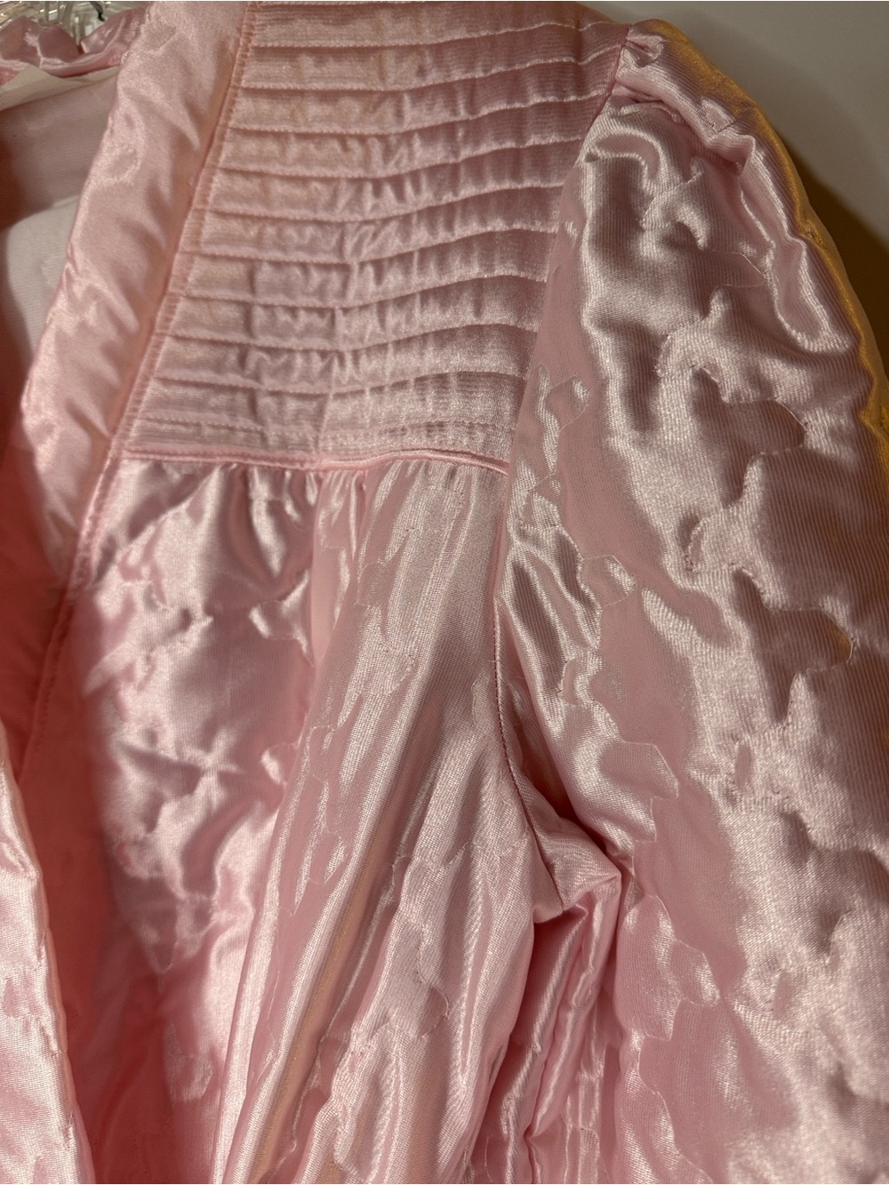 Vintage Cozy Quit Pink Robe - Picture 7 of 9